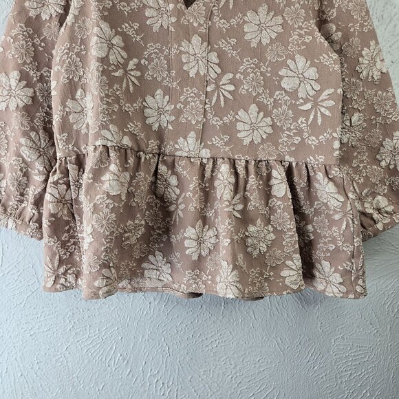 Entro VIctorian Blouse Sz Small Tan Floral Embroidred Boho Oversized Peplum Top - Picture 5 of 13
